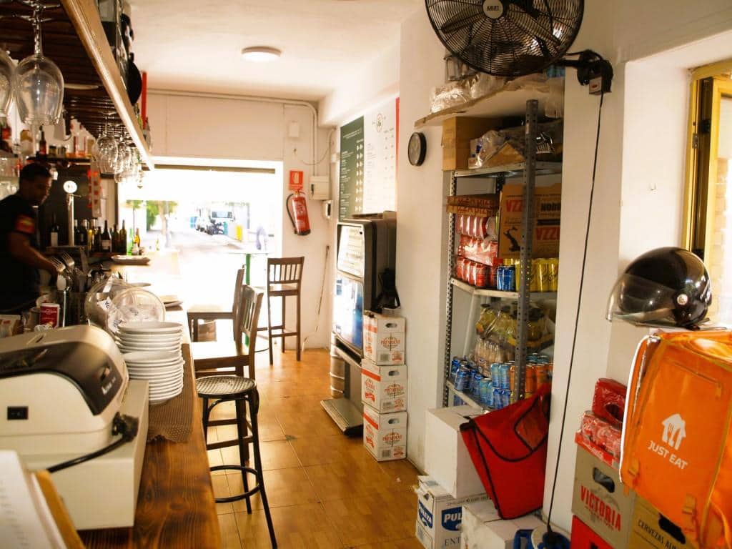 Restaurant/Bar til salgs i Fuengirola - € 54 950 (Ref: 9872322)