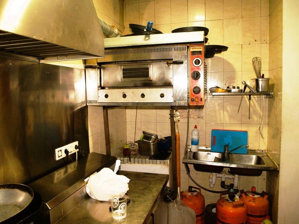 Restaurant/Bar til salgs i Fuengirola - € 54 950 (Ref: 9872322)