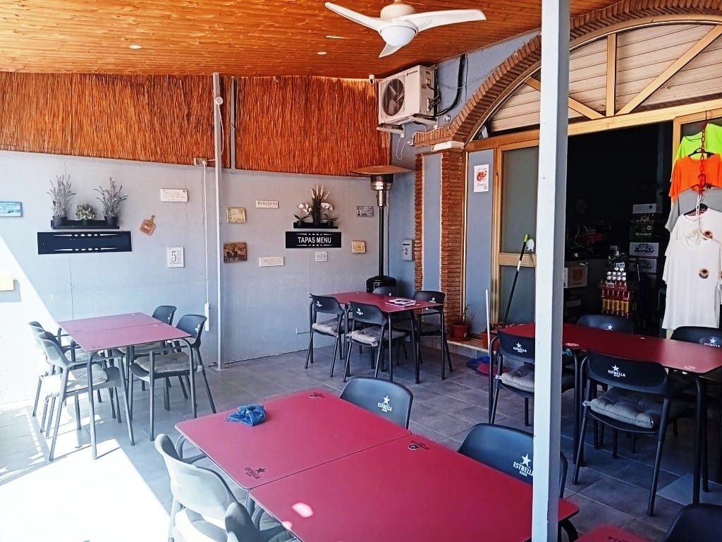 Restaurant/Bar til salg i Benalmadena - € 17.950 (Ref: 9879850)