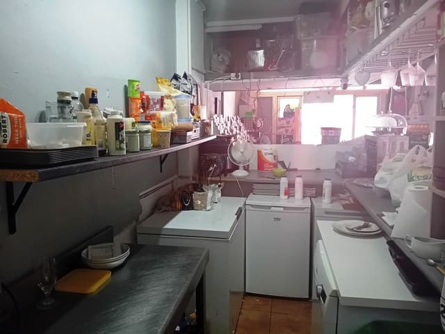 Restaurant/Bar til salg i Benalmádena - € 17.950 (Ref: 9879850)