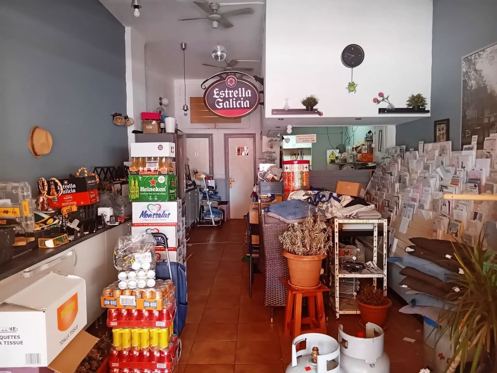 Restaurant/Bar til salg i Benalmadena - € 17.950 (Ref: 9879850)