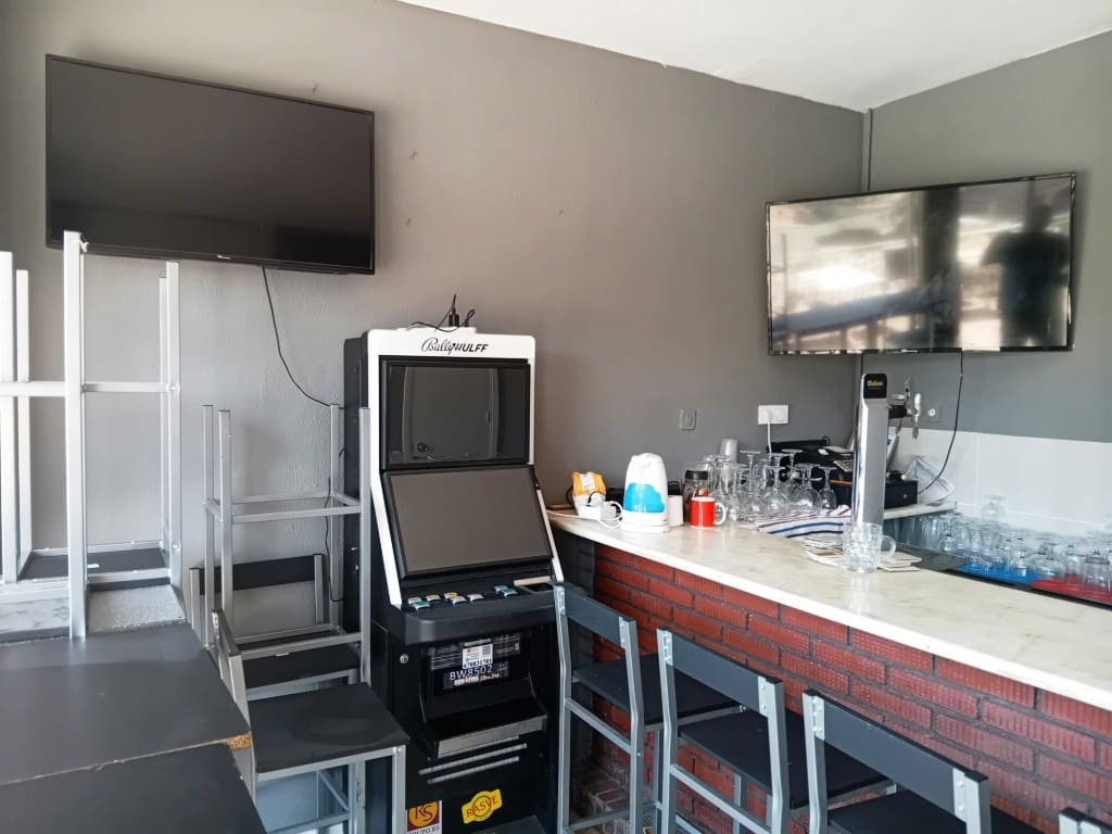 Restaurant/Bar til salg i Benalmadena - € 14.950 (Ref: 9882549)