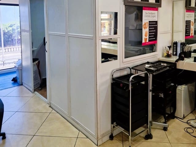 Bedrift til salgs i Mijas Costa, Mijas - € 29 950 (Ref: 9891027)