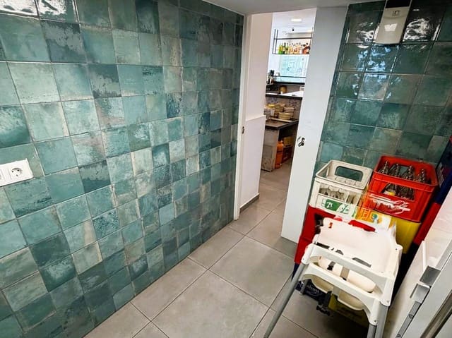 Restaurant/Bar à vendre à Fuengirola - 134 950 € (Ref: 9895236)