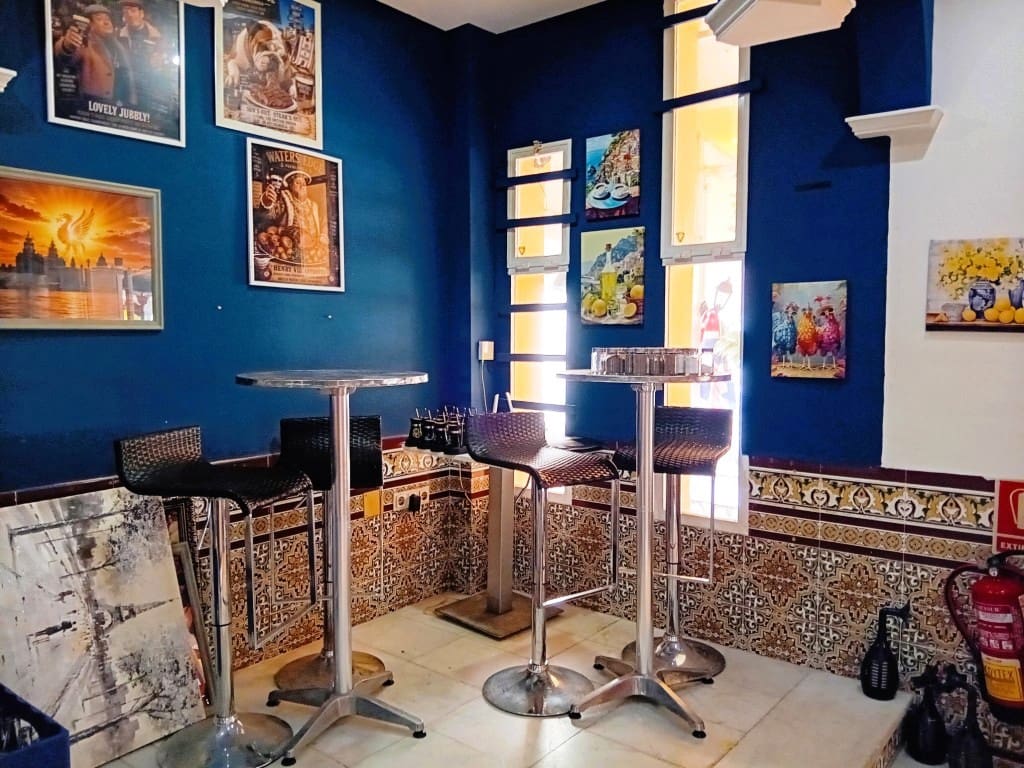 Restaurant/Bar for sale in Fuengirola - € 39,950 (Ref: 9918856)