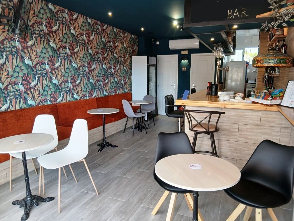 Restaurant/bar te koop in Benalmadena - € 19.950 (Ref: 9921038)