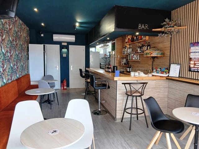 Restaurant/bar te koop in Benalmádena - € 19.950 (Ref: 9921038)