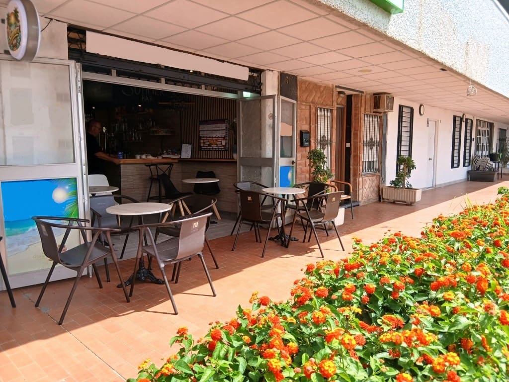 Restaurant/bar te koop in Benalmadena - € 19.950 (Ref: 9921038)