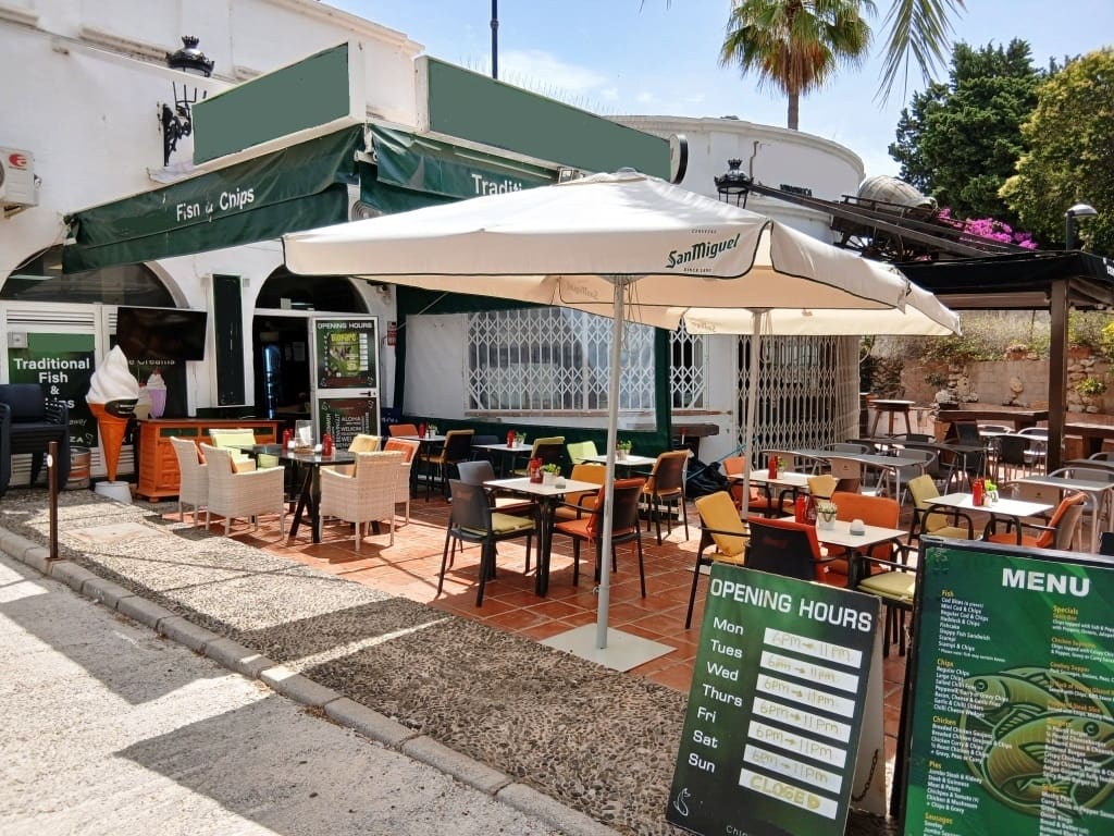 Restaurant/Bar for sale in Benalmadena - € 64,950 (Ref: 9921133)