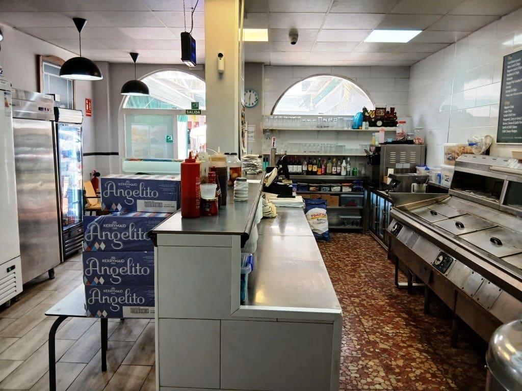 Restaurant/Bar for sale in Benalmadena - € 64,950 (Ref: 9921133)