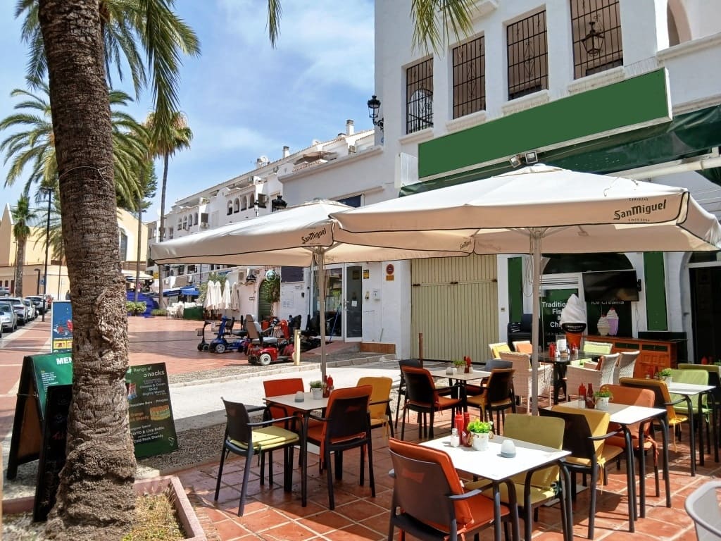 Restaurant/Bar for sale in Benalmadena - € 64,950 (Ref: 9921133)