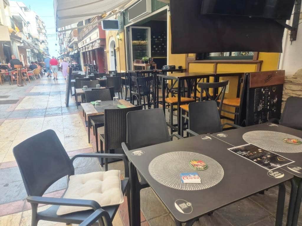 Restaurant/Bar for sale in Fuengirola - € 69,950 (Ref: 9922816)