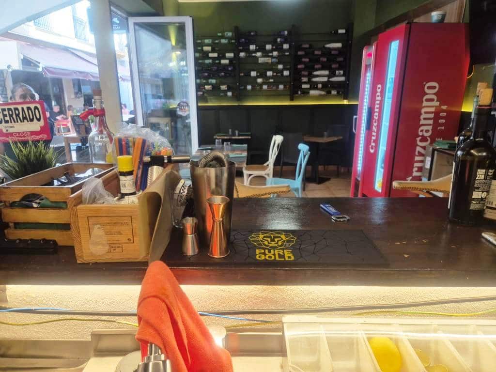 Restaurant/Bar for sale in Fuengirola - € 69,950 (Ref: 9922816)