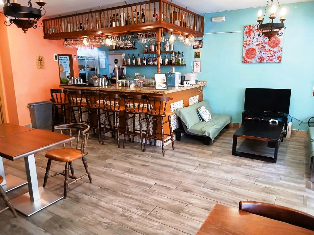 Restaurant/Bar for sale in Fuengirola - € 69,950 (Ref: 9925174)