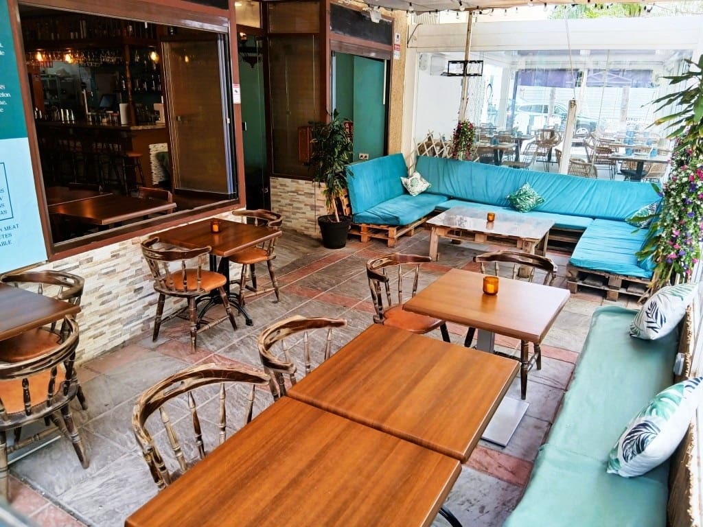 Restaurant/Bar for sale in Fuengirola - € 69,950 (Ref: 9925174)