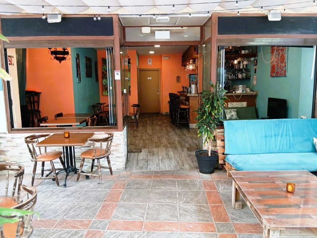 Restaurant/Bar for sale in Fuengirola - € 69,950 (Ref: 9925174)