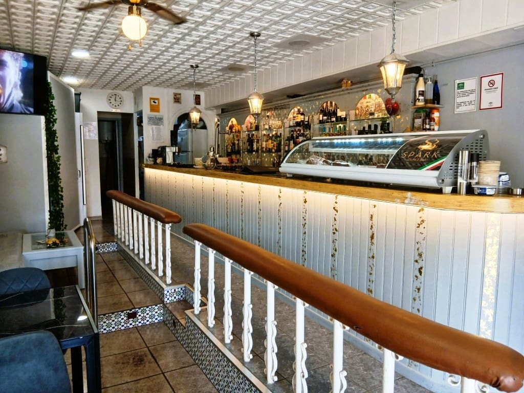 Restaurant/Bar til salg i Torremolinos - € 57.950 (Ref: 9944823)