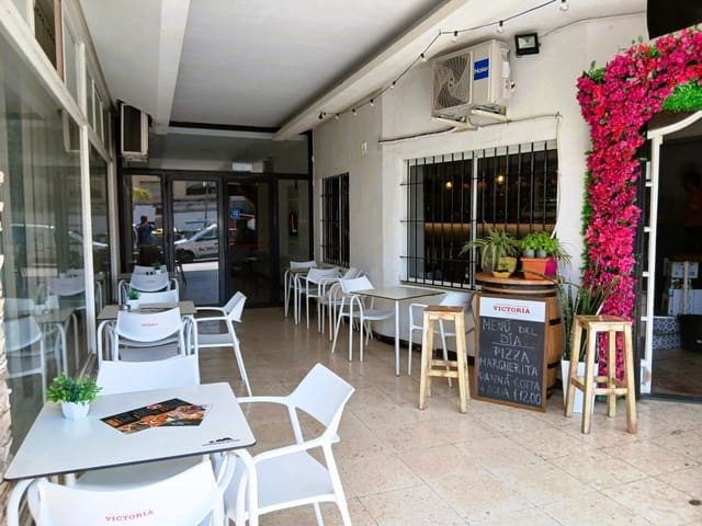 Restaurant/Bar til salg i Torremolinos - € 57.950 (Ref: 9944823)