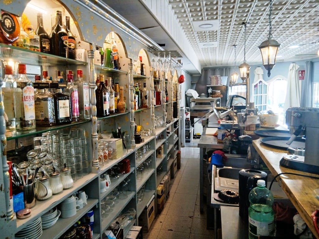 Restaurant/Bar til salg i Torremolinos - € 57.950 (Ref: 9944823)