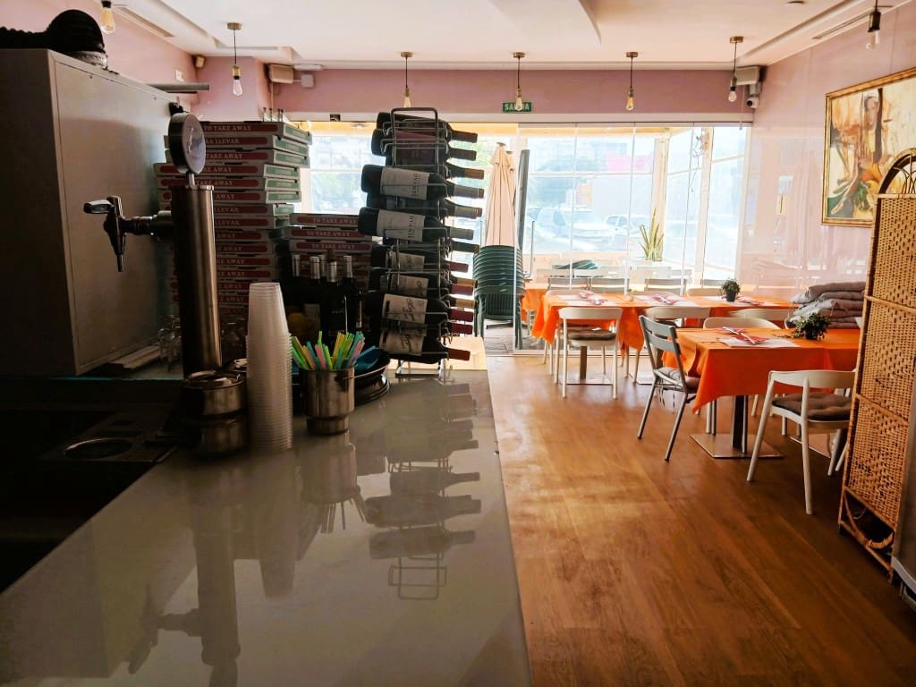 Bar/Restaurant zu verkaufen in Fuengirola - 37.950 € (Ref: 9958323)