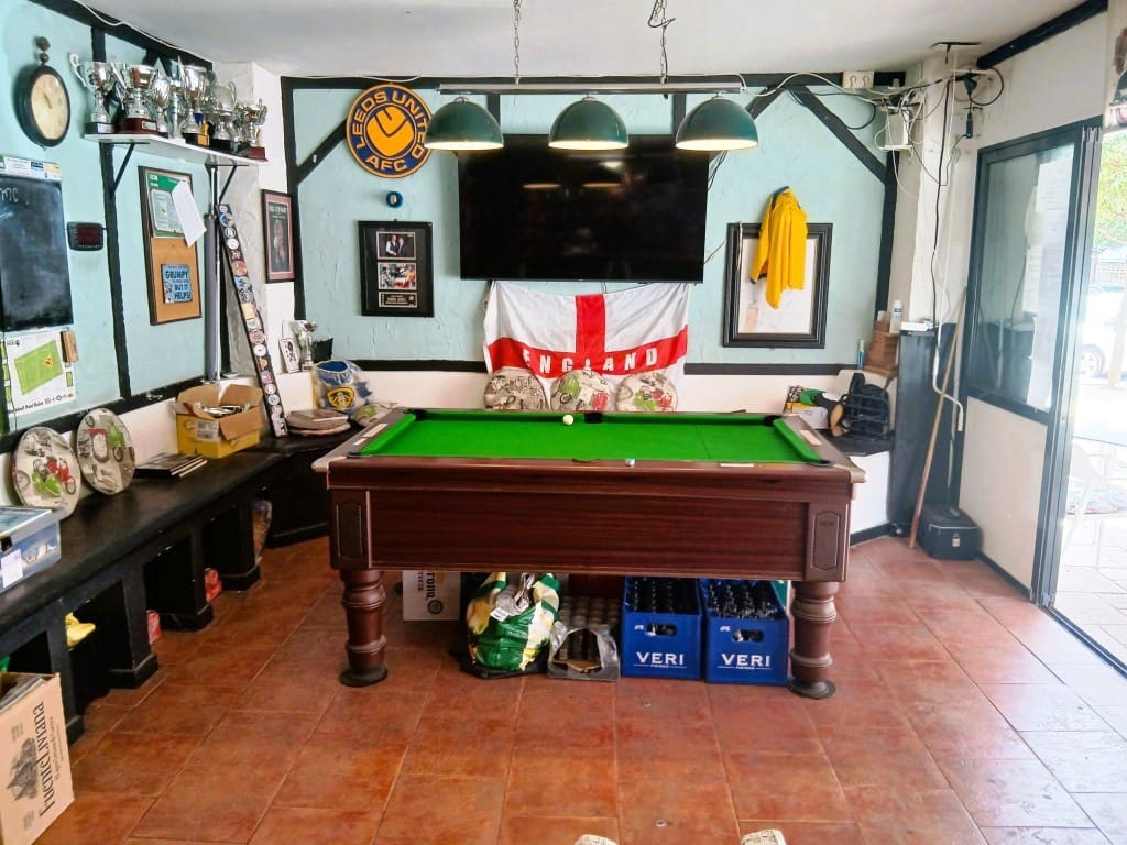 Bar/Restaurante en Fuengirola en venta - 14.950 € (Ref: 9983859)