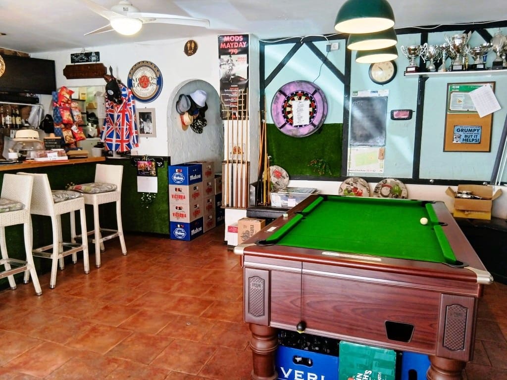 Bar/Restaurante en Fuengirola en venta - 14.950 € (Ref: 9983859)