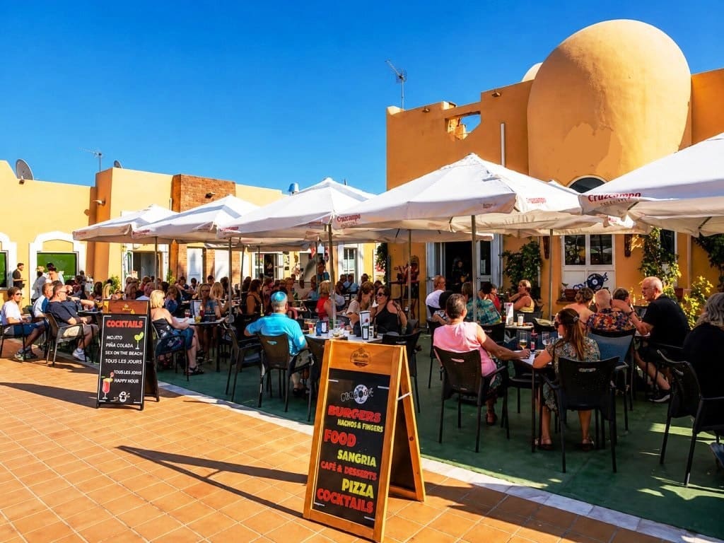 Restaurante/Bar para venda em Fuengirola - 34 950 € (Ref: 9991915)