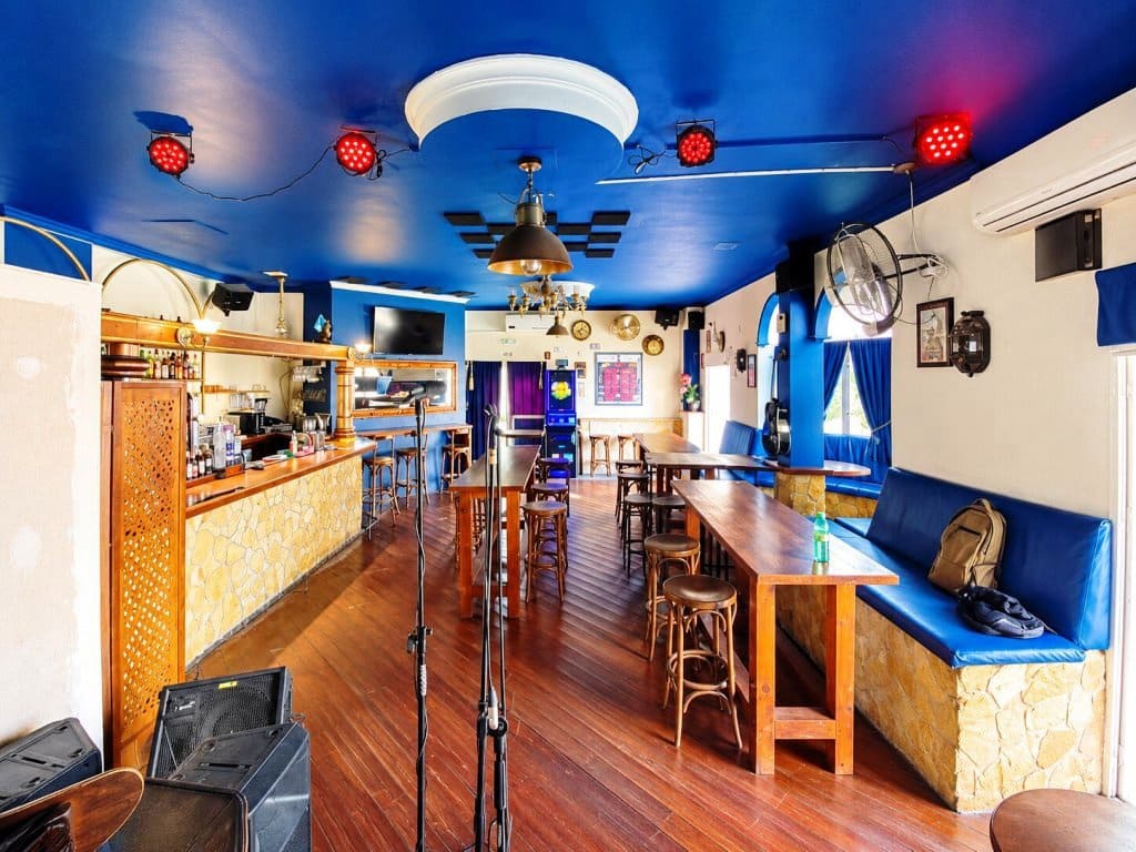 Restaurante/Bar para venda em Fuengirola - 34 950 € (Ref: 9991915)