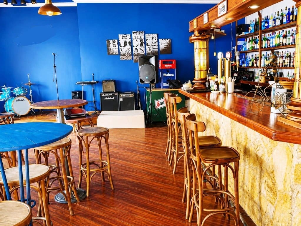 Restaurante/Bar para venda em Fuengirola - 34 950 € (Ref: 9991915)