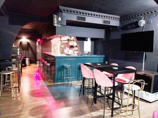Restaurant/Bar à vendre à Torremolinos - 49 950 € (Ref: 9997694)