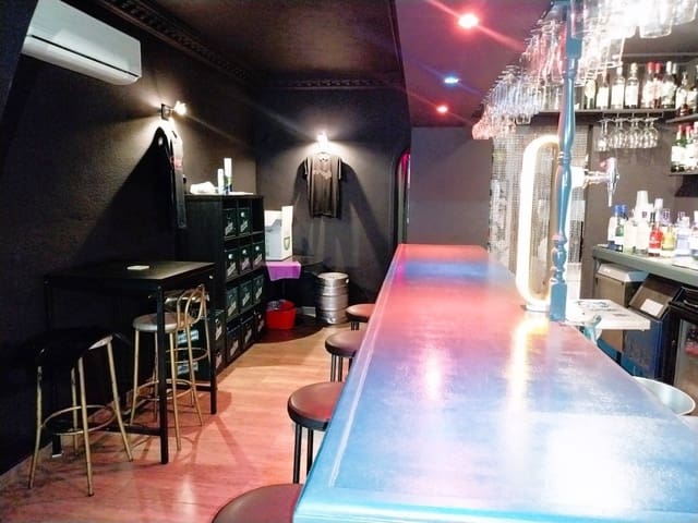 Restaurant/Bar à vendre à Torremolinos - 49 950 € (Ref: 9997694)