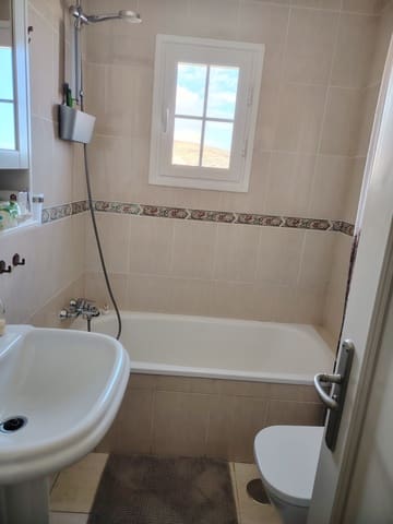 Chalet de 3 habitaciones en Granadilla de Abona en venta con piscina garaje - 425.000 € (Ref: 9424254)