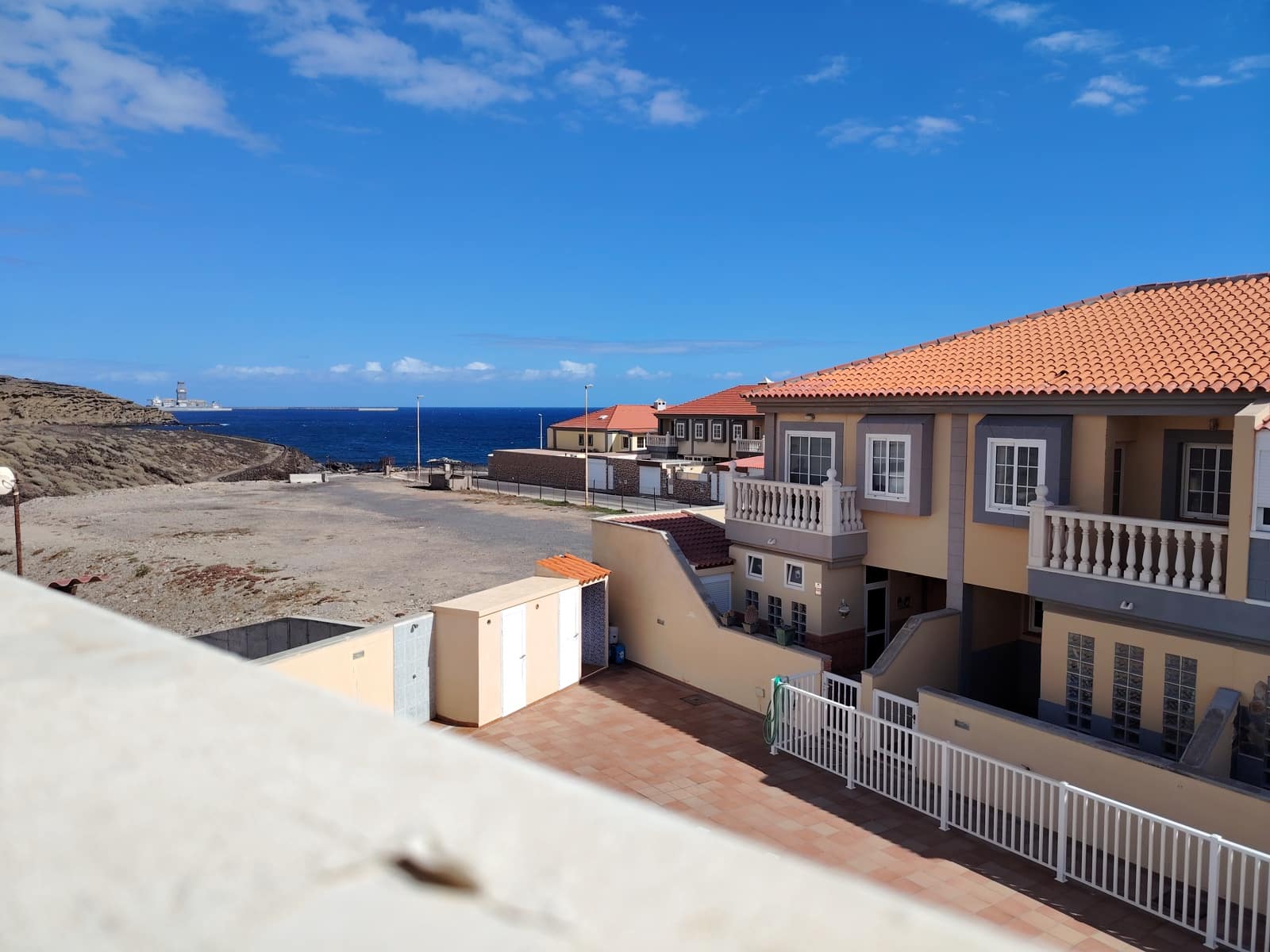 3 soverom Villa til salgs i Granadilla de Abona med svømmebasseng garasje - € 425 000 (Ref: 9424254)