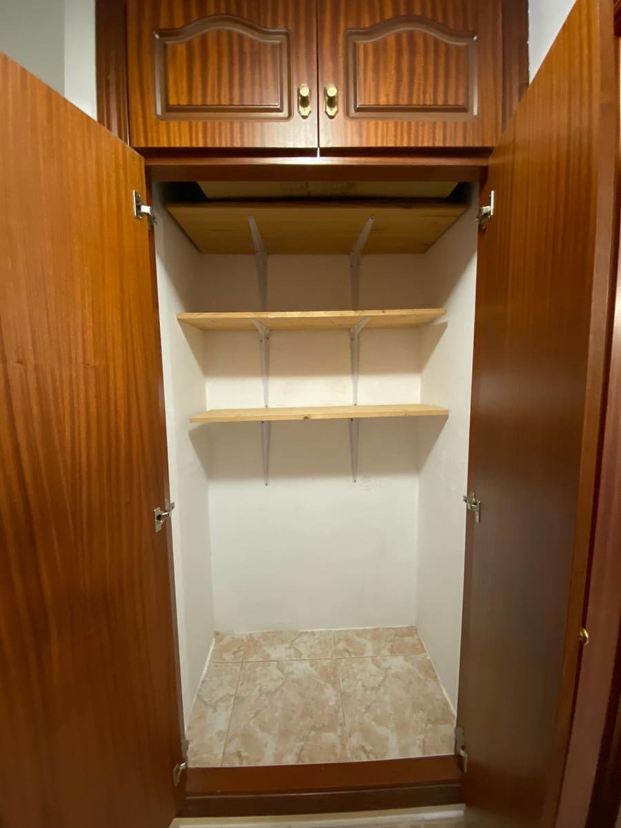 3 camera da letto Appartamento sulla Spiaggia da affittare in Los Abrigos con garage - 1.500 € (Rif: 9469811)