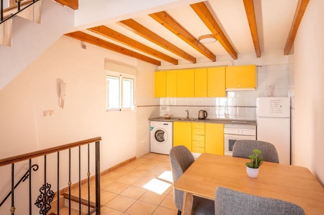 Byhus til salg i Villena - € 450.000 (Ref: 9343392)