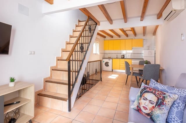 Byhus til salg i Villena - € 450.000 (Ref: 9343392)