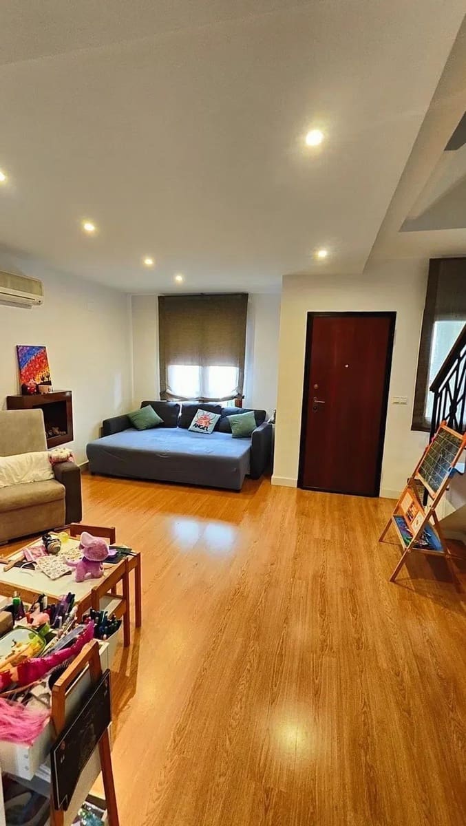 3 makuuhuone Rivitalo myytävänä paikassa Finestrat - 465 000 € (Ref: 9343398)