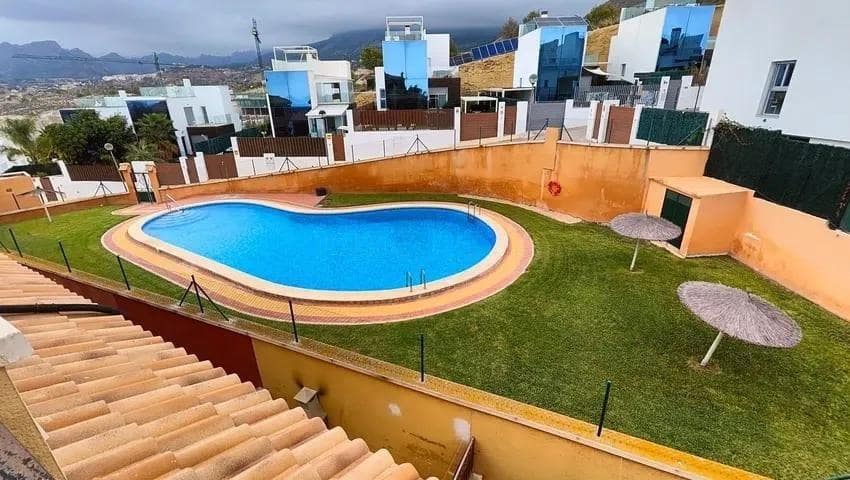 3 makuuhuone Rivitalo myytävänä paikassa Finestrat - 465 000 € (Ref: 9343398)