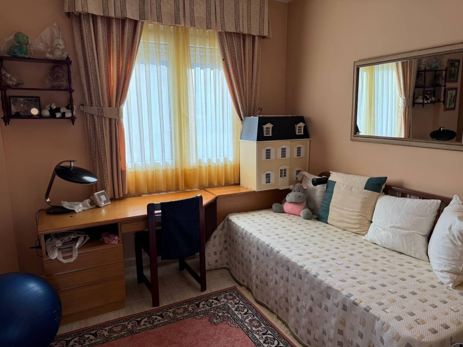 6 soveværelse Rækkehus til salg i Benidorm med swimmingpool garage - € 460.000 (Ref: 9353611)