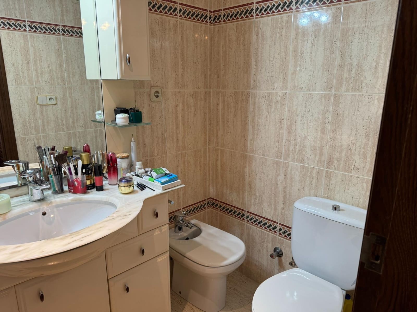 6 soveværelse Rækkehus til salg i Benidorm med swimmingpool garage - € 460.000 (Ref: 9353611)