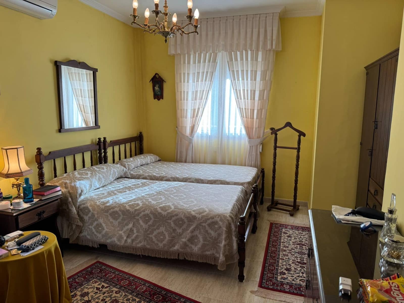 6 soveværelse Rækkehus til salg i Benidorm med swimmingpool garage - € 460.000 (Ref: 9353611)