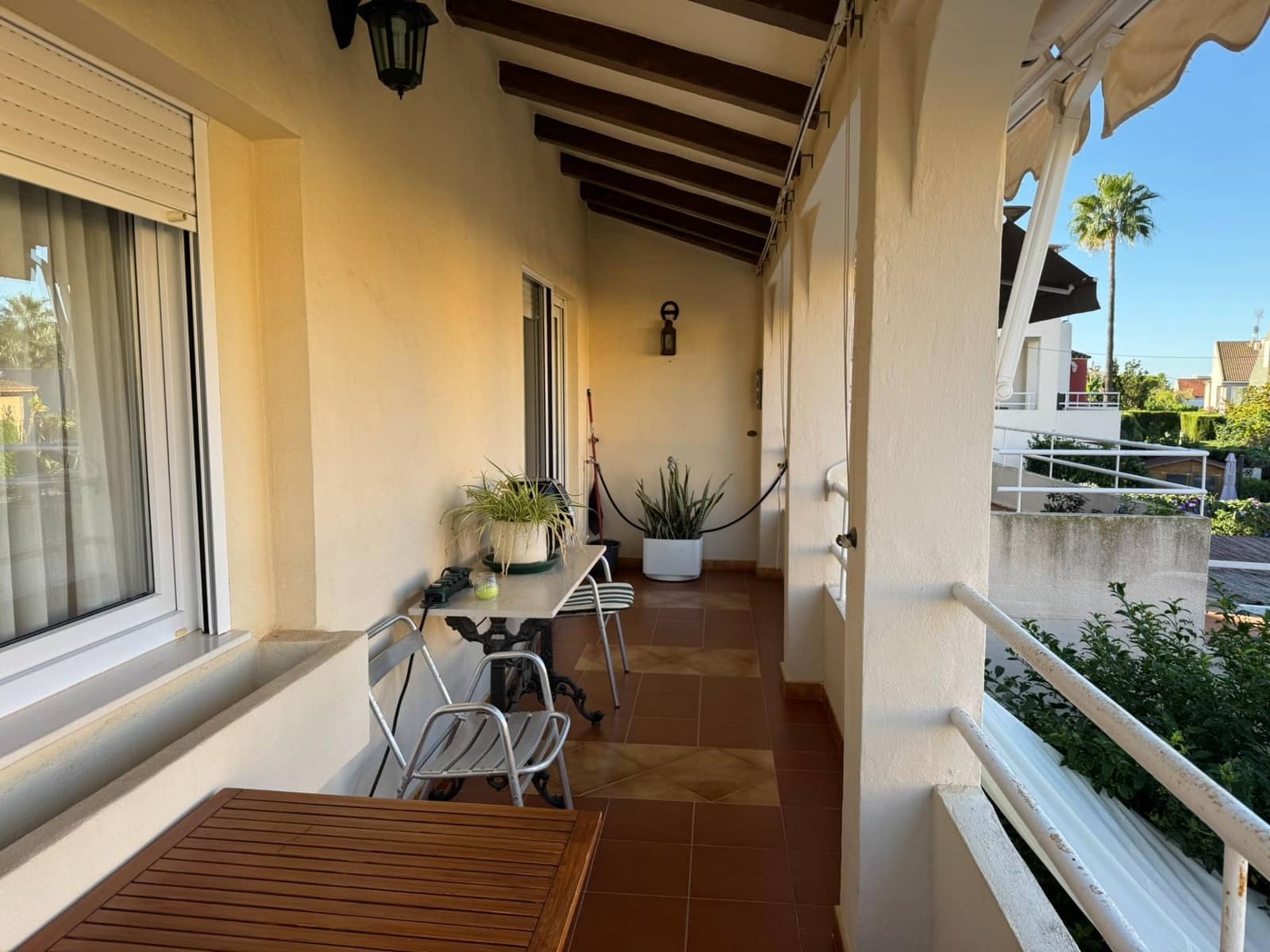 6 soveværelse Rækkehus til salg i Benidorm med swimmingpool garage - € 460.000 (Ref: 9353611)