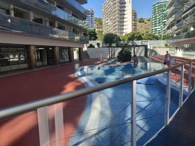 1 bedroom Apartment for sale in La Villajoyosa / Vila Joiosa with pool - € 180,000 (Ref: 9373981)