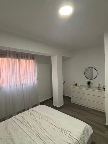 Piso de 3 habitaciones en Poniente, Benidorm en venta - 240.000 € (Ref: 9373984)