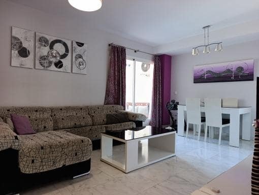 2 bedroom Flat for sale in La Villajoyosa / Vila Joiosa with pool - € 250,000 (Ref: 9375325)