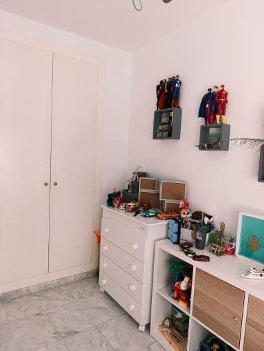 2 bedroom Flat for sale in La Villajoyosa / Vila Joiosa with pool - € 250,000 (Ref: 9375325)