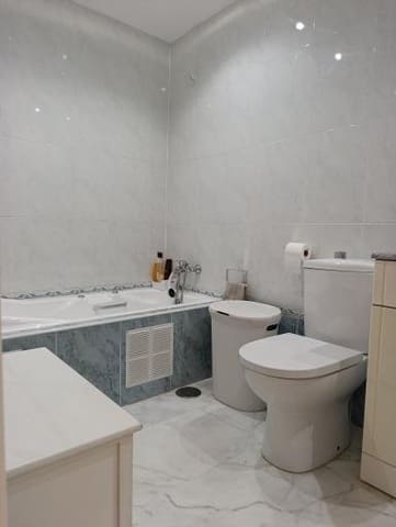 Piso de 2 habitaciones en La Villajoyosa / Vila Joiosa en venta con piscina - 250.000 € (Ref: 9375325)