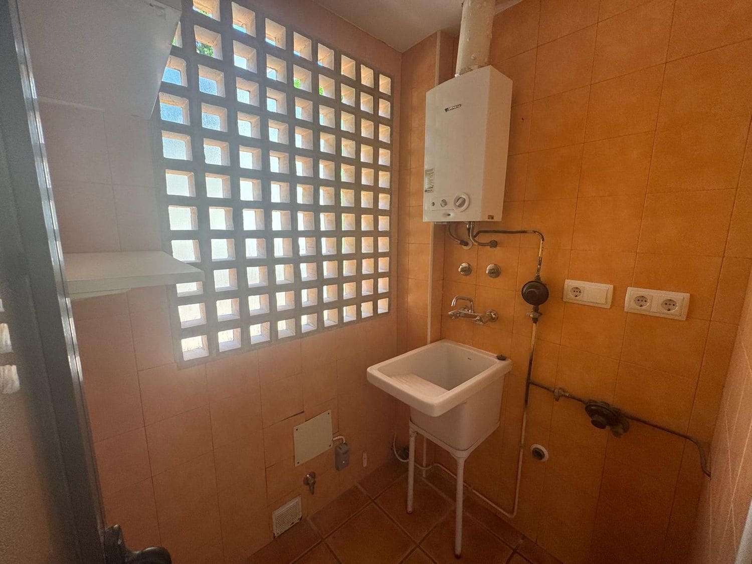 2 bedroom Villa for sale in Finestrat with pool - € 254,000 (Ref: 9406829)