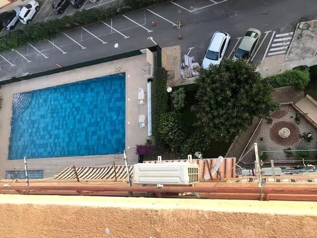 1 quarto Apartamento para venda em Benidorm com piscina - 190 000 € (Ref: 9414084)