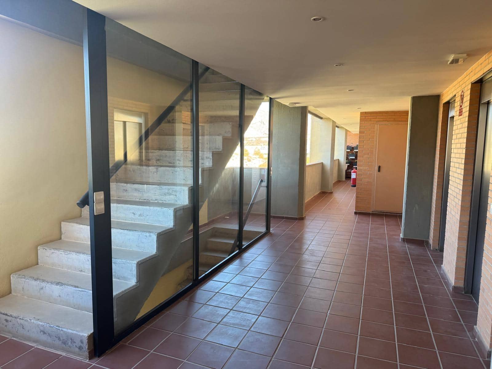 1 bedroom Apartment for sale in La Villajoyosa / Vila Joiosa with pool - € 235,000 (Ref: 9422419)